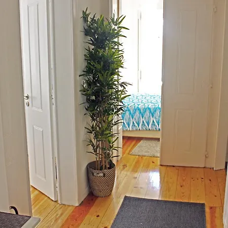 Blue Budget Bairro Alto Apartment