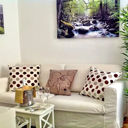 Apartment Blue Budget Bairro Alto Lisbon